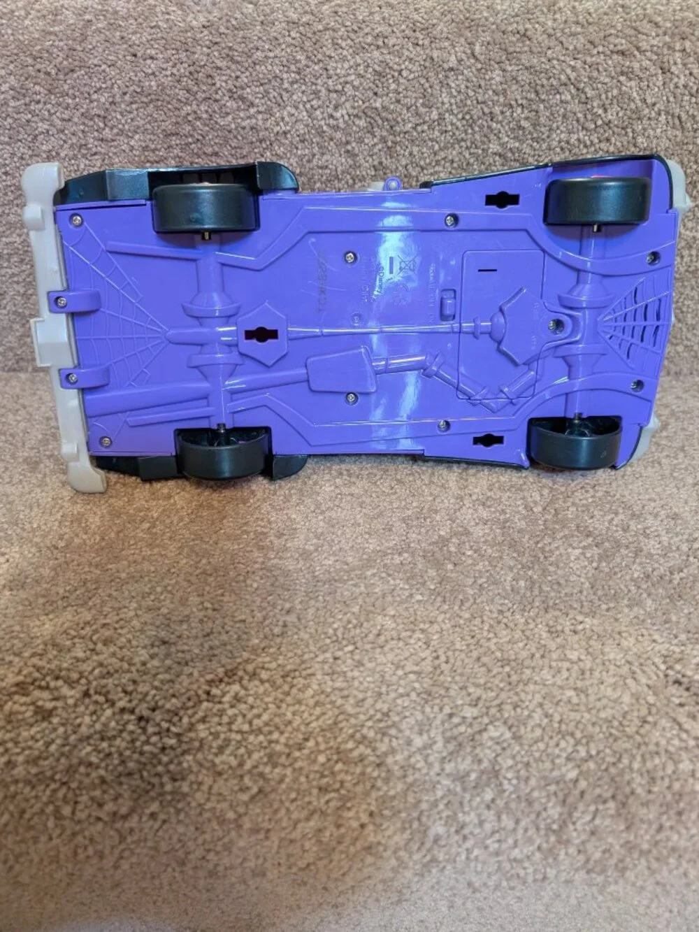 Disney Junior Vampirina Hauntley's Mobile Car Lights & Sounds Vehicle